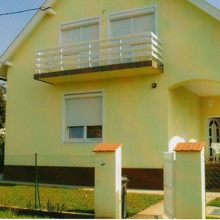 Nora Apartman Apartment บาลาตอนฟุซเฟอ ภายนอก รูปภาพ